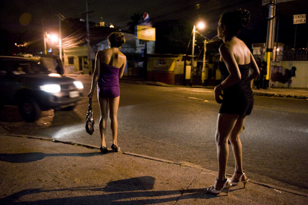 V Teplicích se problém s prostitucí neřeší, lehké děvy stále postávají u silnic