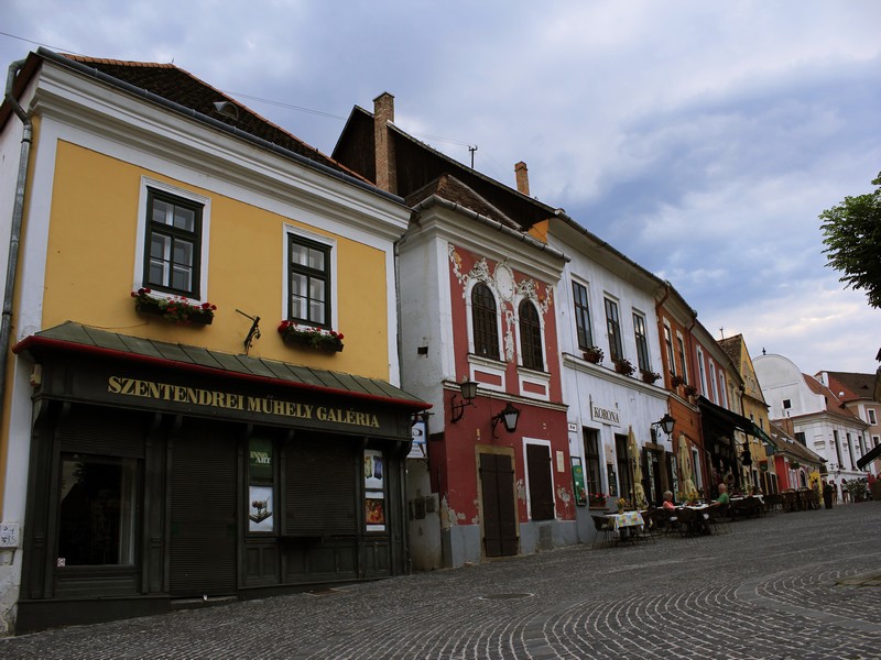 Kurvák a Szentendre, Magyarország